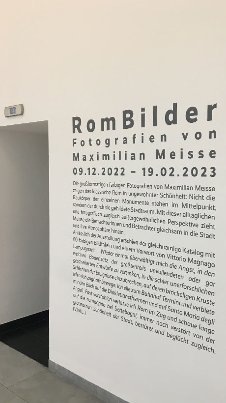 Ausstellungstext mit typografischem Fokus